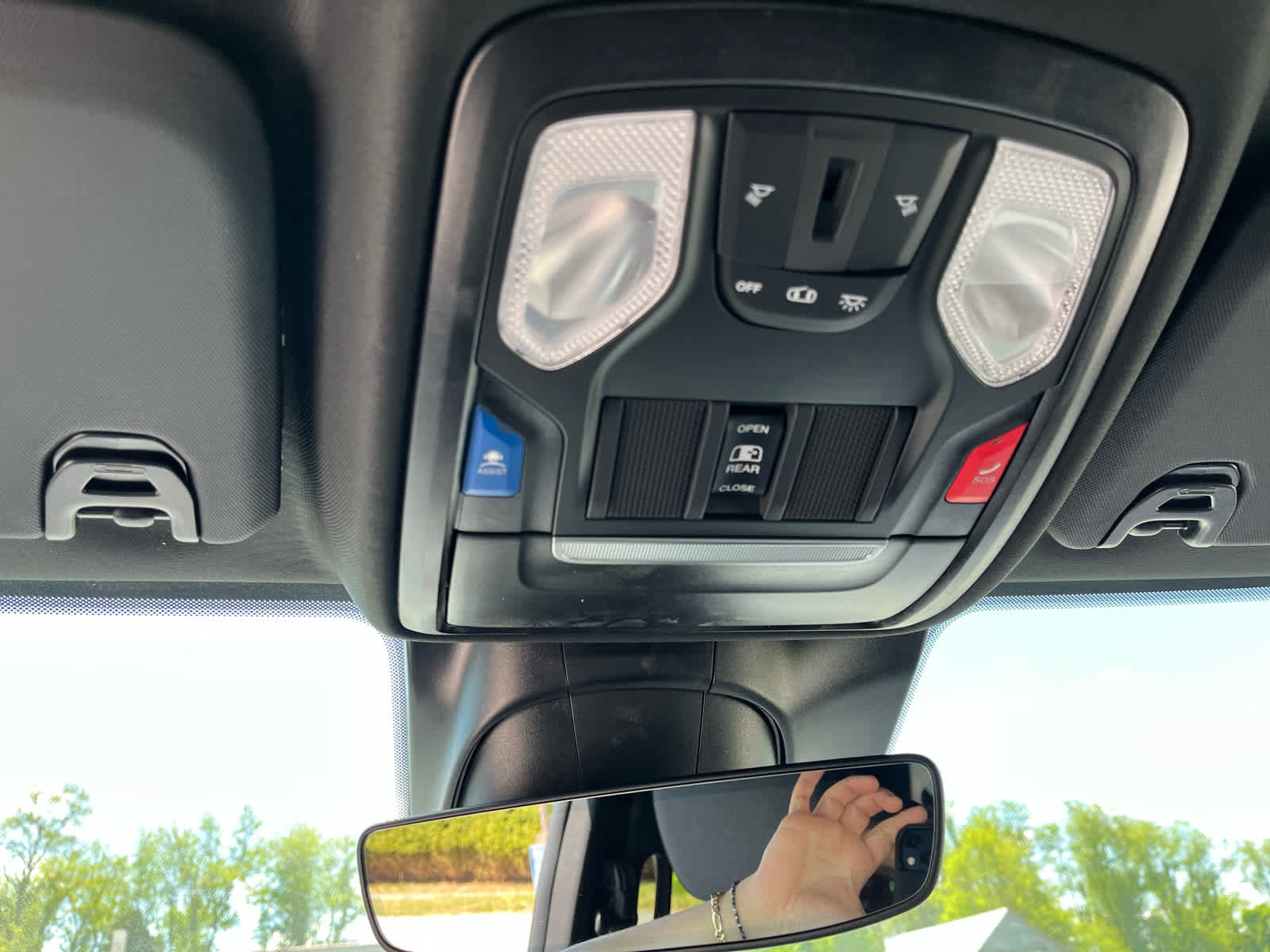 New 2026 RAM 3500 Tradesman AWD/4WD image 19