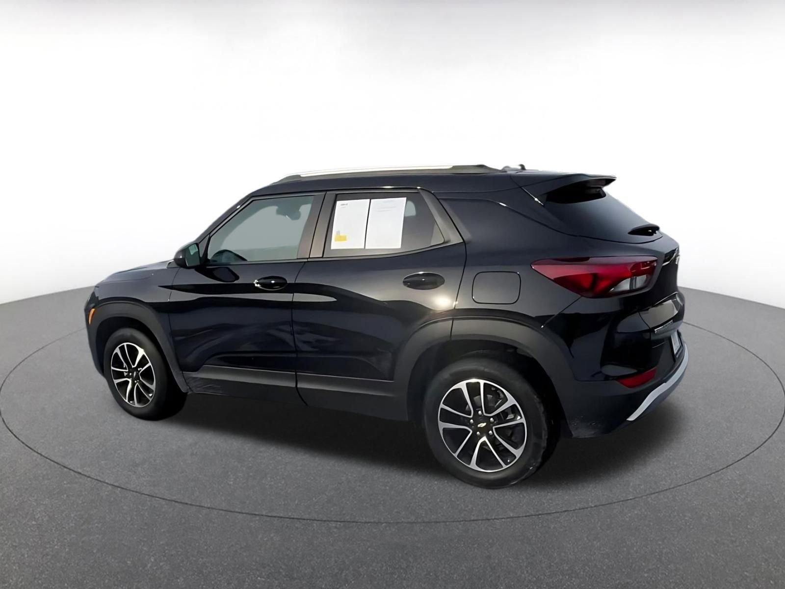 Used 2025 Chevrolet TrailBlazer LT image 10