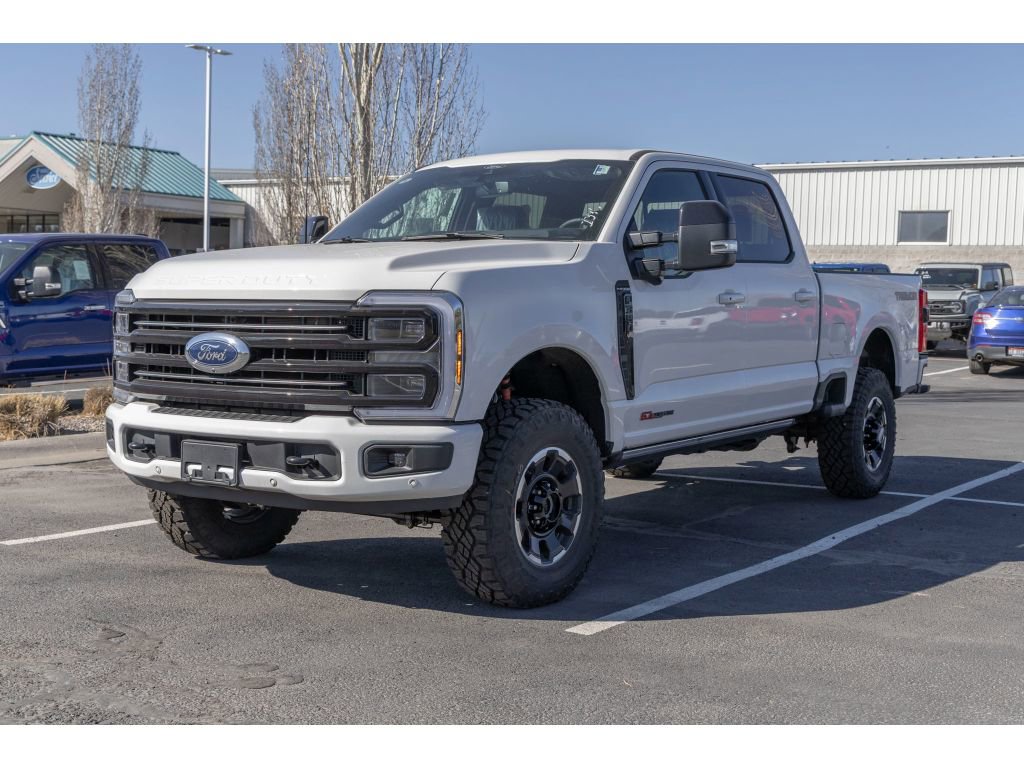 New 2026 Ford F350 Platinum w/ Tremor Off-Road Package image 2