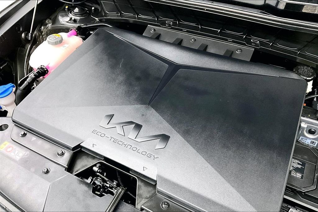 Used 2025 Kia Niro Wind w/ Wind Preserve Package image 41