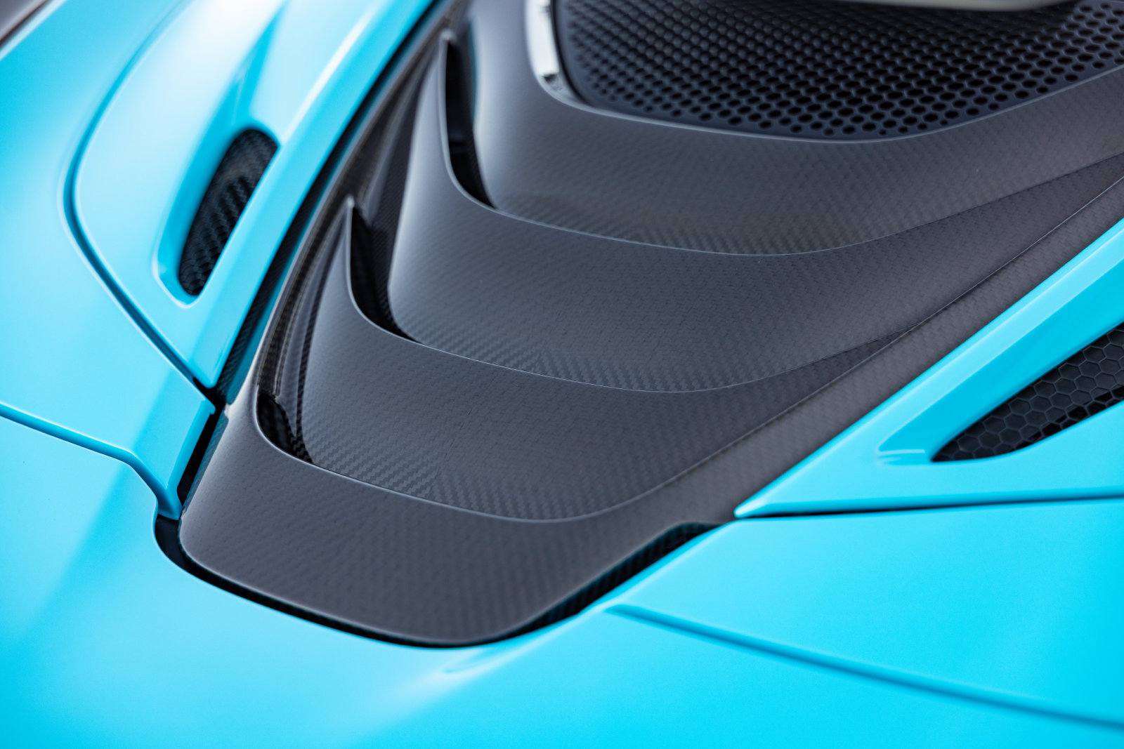 Used 2020 McLaren 720S Luxury RWD image 25