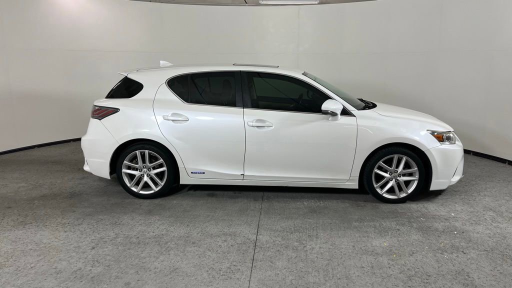 Used 2014 Lexus CT 200h image 7