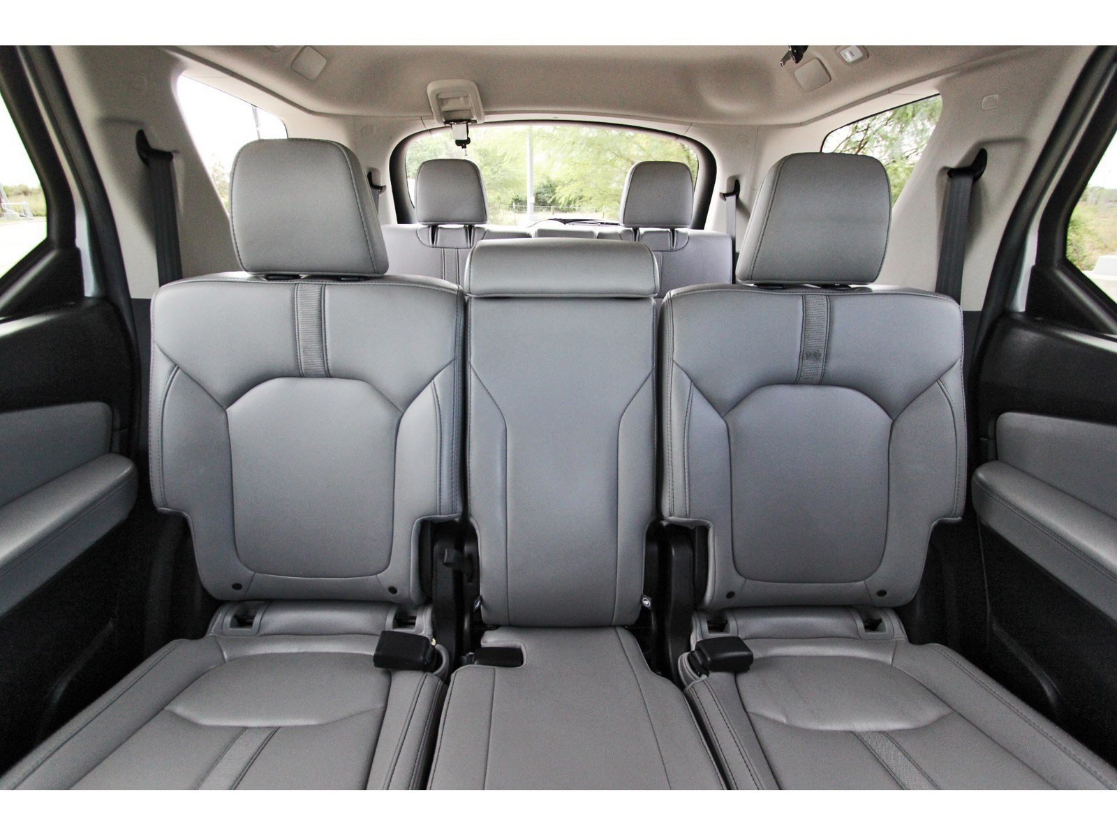 Used 2025 Honda Pilot EX-L image 14