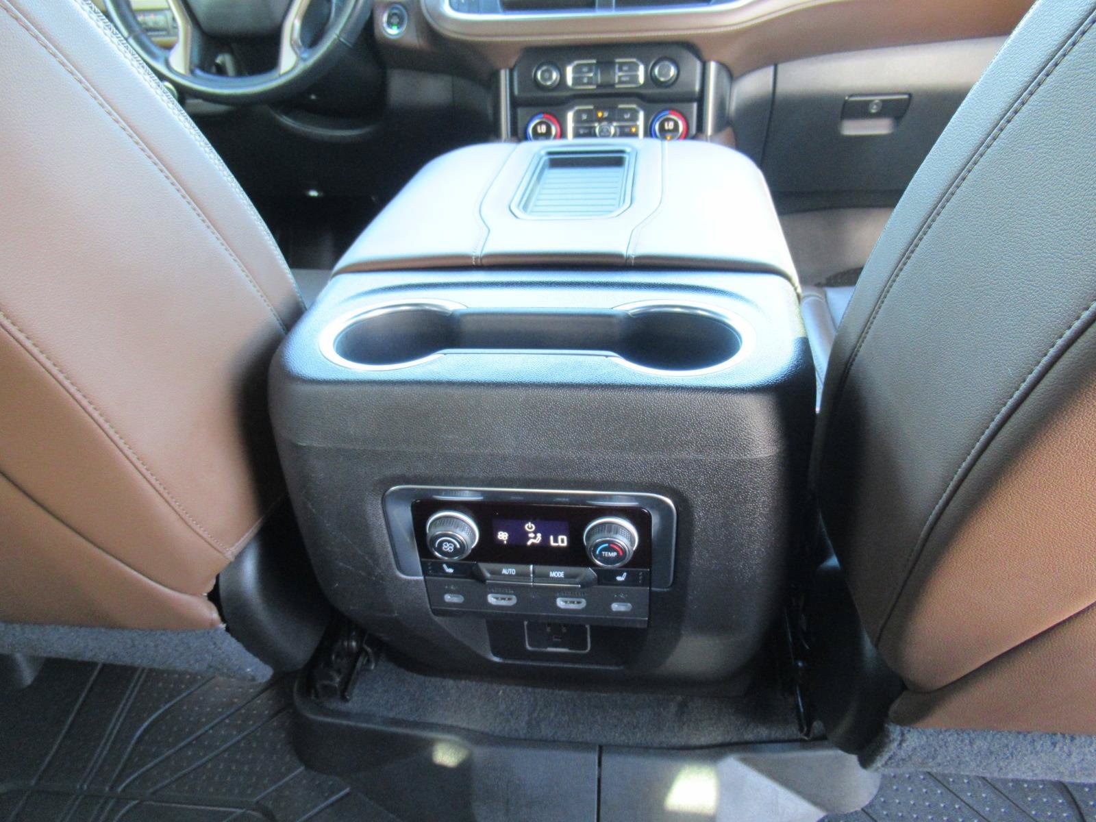 Certified 2021 Chevrolet Tahoe High Country w/ Premium Package AWD/4WD image 38