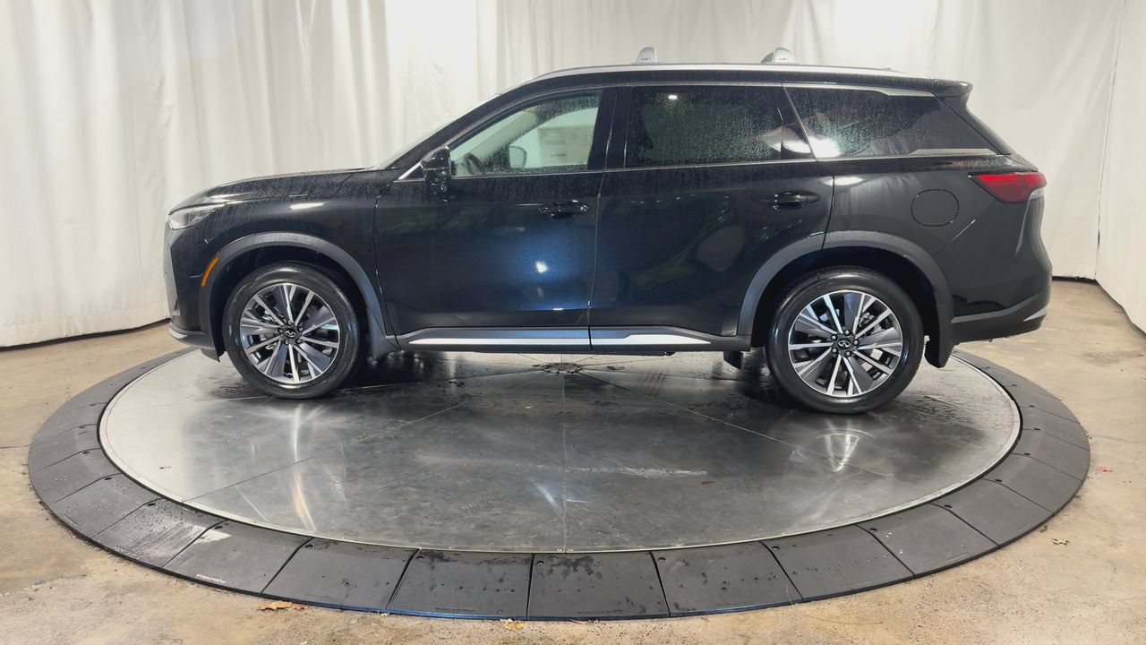 Certified 2026 INFINITI QX60 Luxe w/ Family Package AWD/4WD image 10