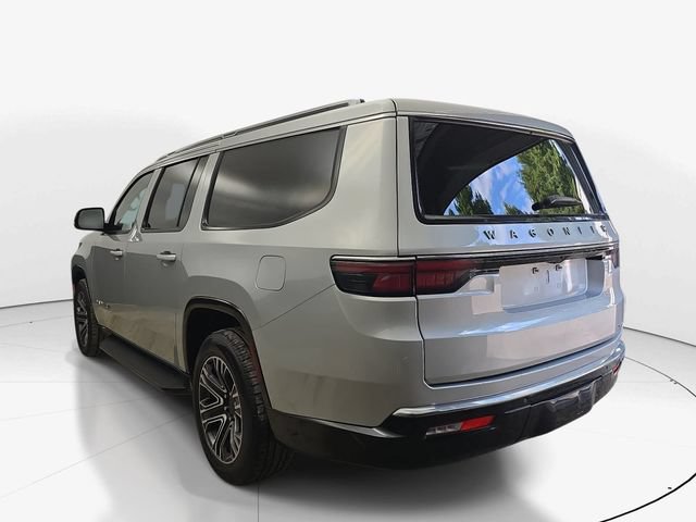 Used 2024 Jeep Wagoneer L Series II w/ Flexible Seating Group AWD/4WD image 8