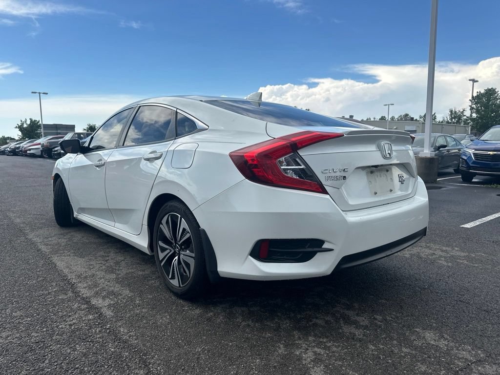 Used 2018 Honda Civic EX-L image 8