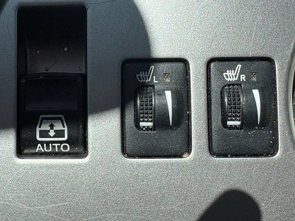 Used 2023 Toyota 4Runner SR5 Premium w/ Moonroof Package AWD/4WD image 18