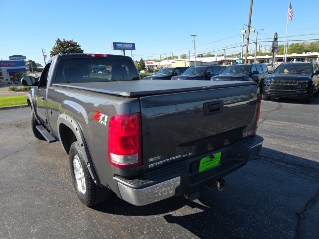 Used 2011 GMC Sierra 1500 SLE w/ SLE Preferred Package AWD/4WD image 5