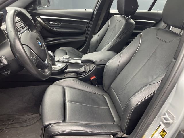 Used 2018 BMW 340i xDrive Sedan image 9