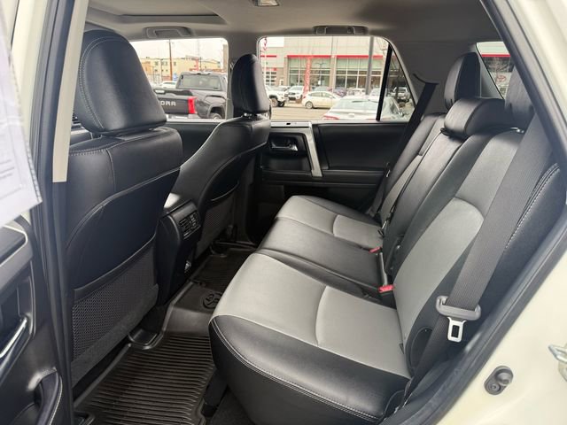Certified 2022 Toyota 4Runner SR5 Premium image 31