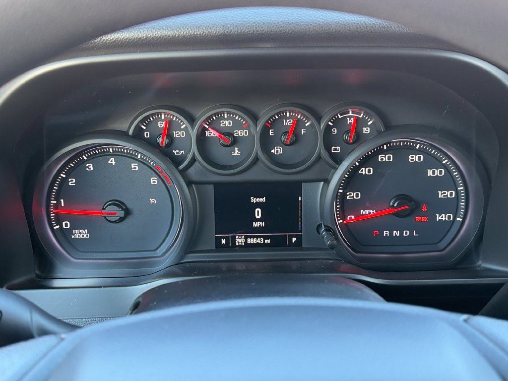 Used 2020 Chevrolet Silverado 1500 Custom Trail Boss w/ Custom Convenience Package AWD/4WD image 15