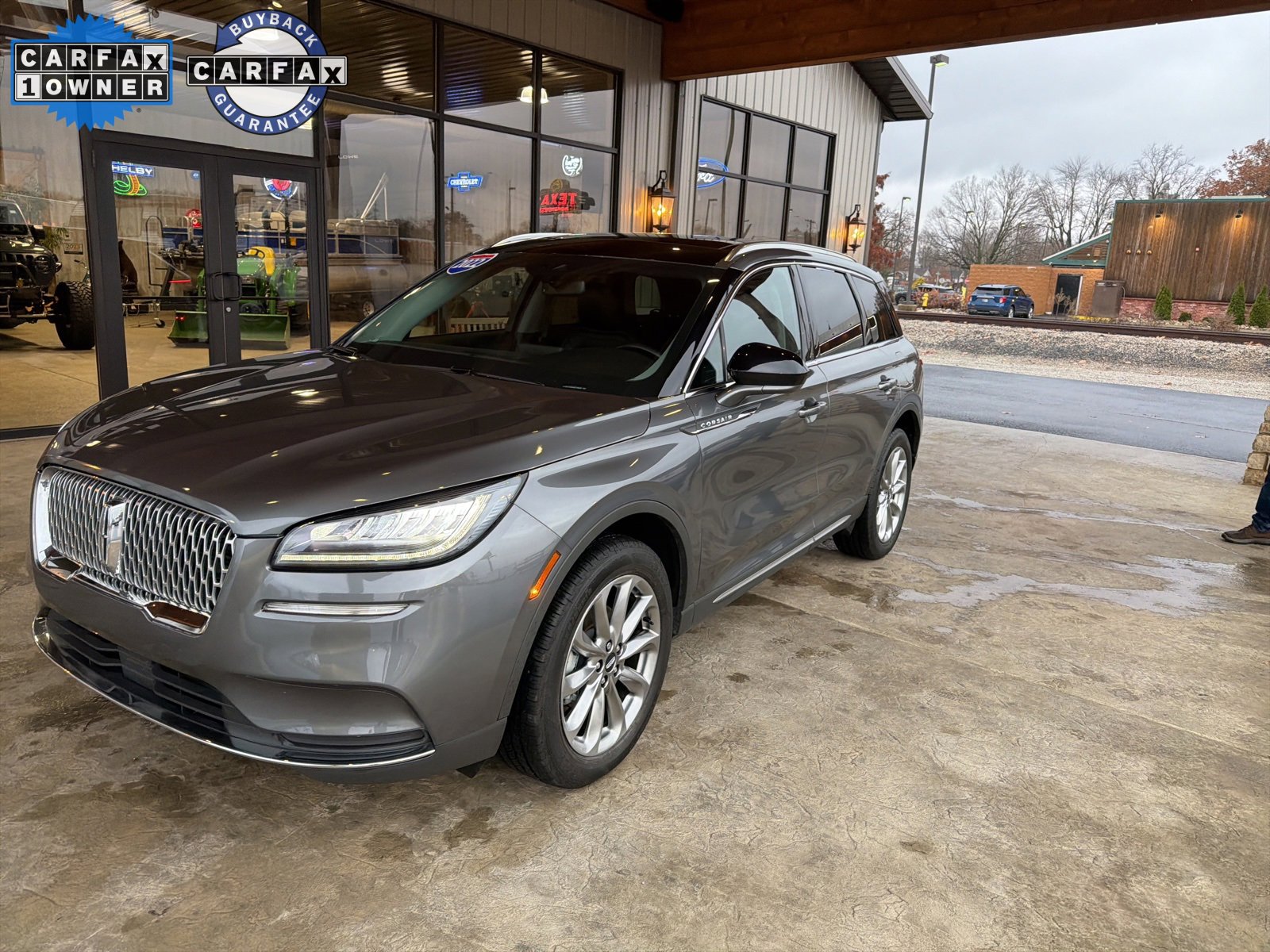 Used 2022 Lincoln Corsair AWD w/ Premium Package image 24