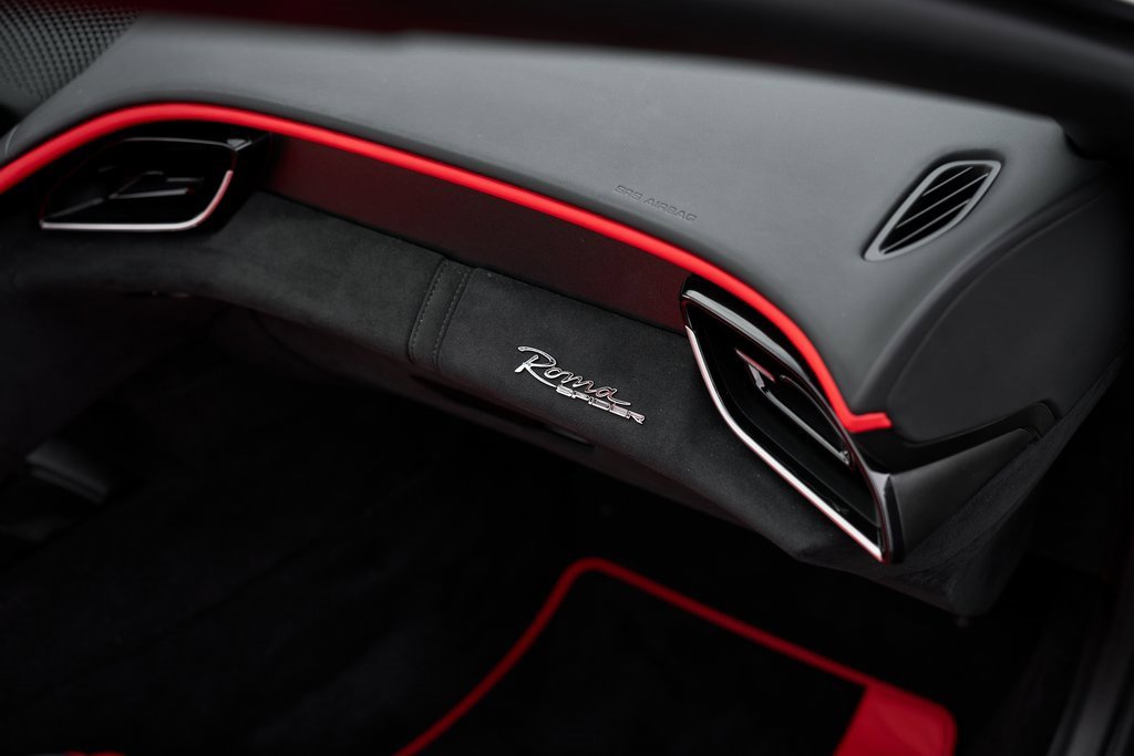 Used 2024 Ferrari Roma Spider image 40