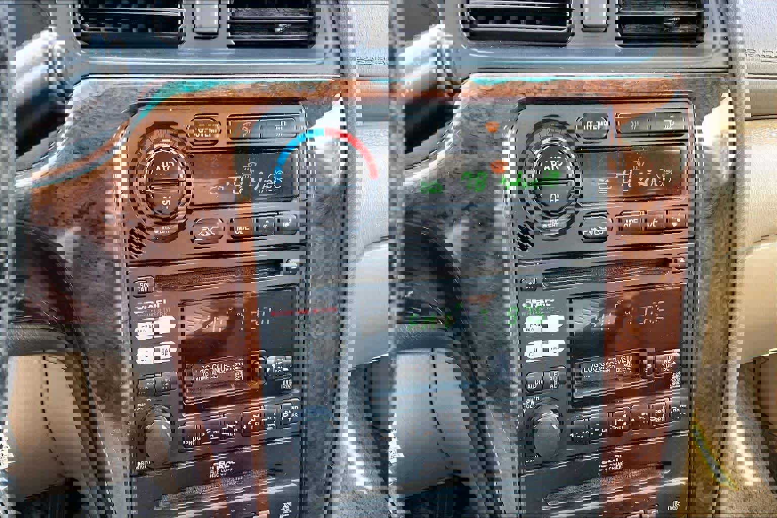 Used 2002 Subaru Outback H6 L.L. Bean Edition image 26