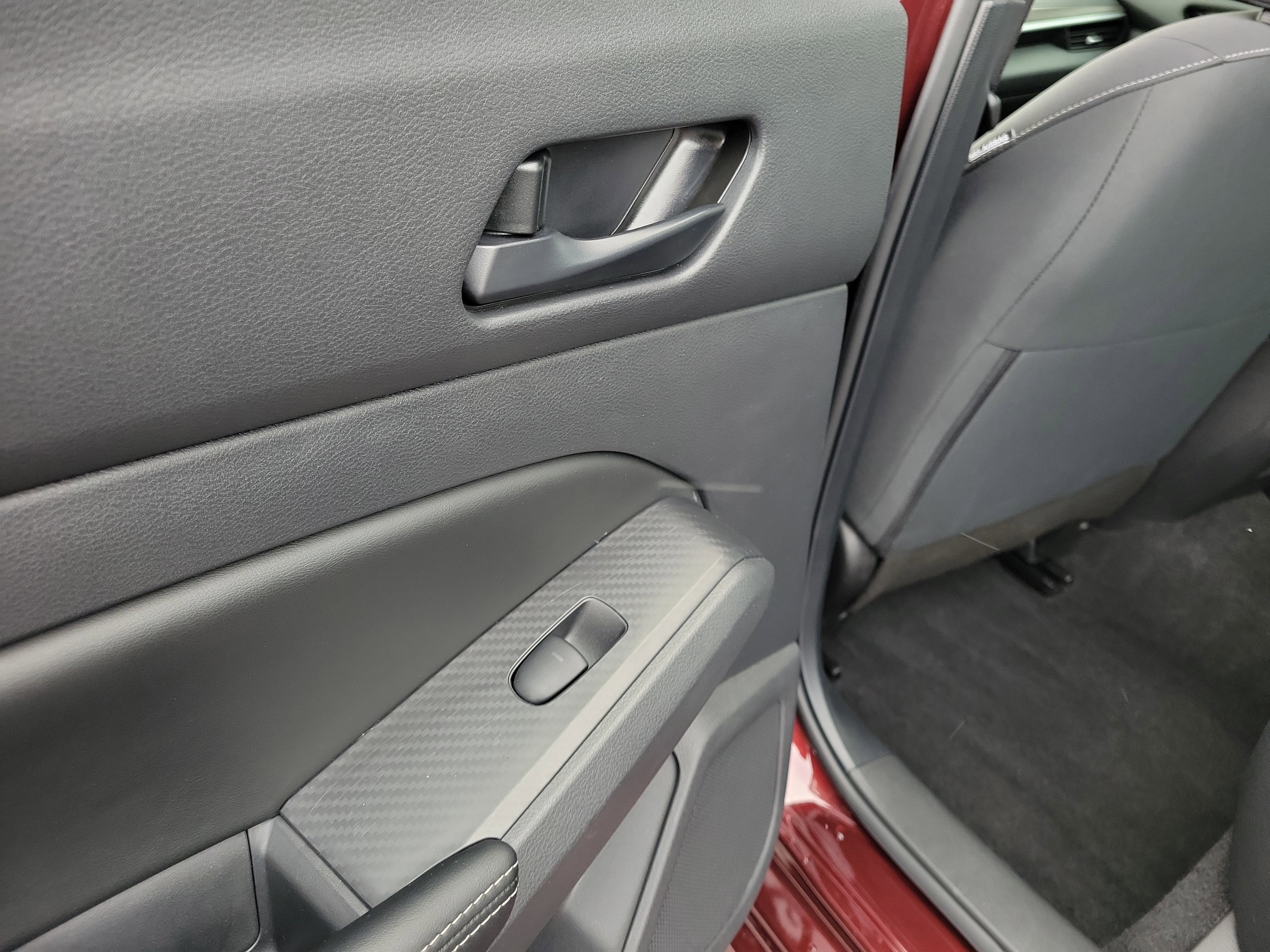 Used 2025 Nissan Altima 2.5 SV FWD image 13