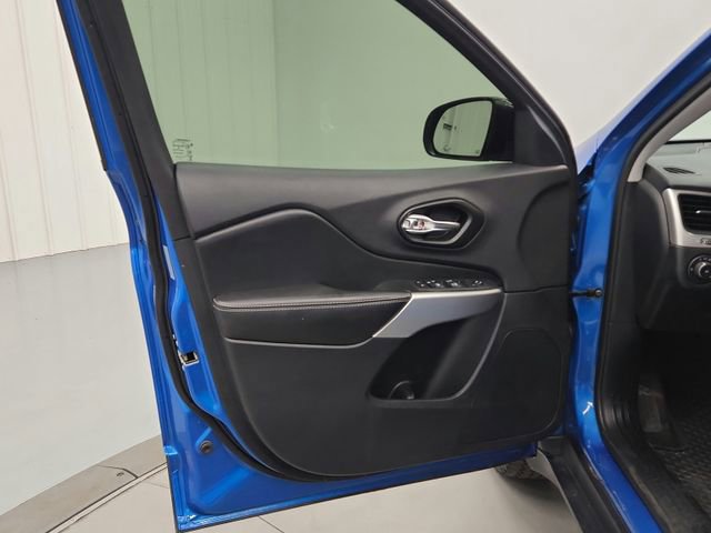 Used 2022 Jeep Cherokee Latitude image 26
