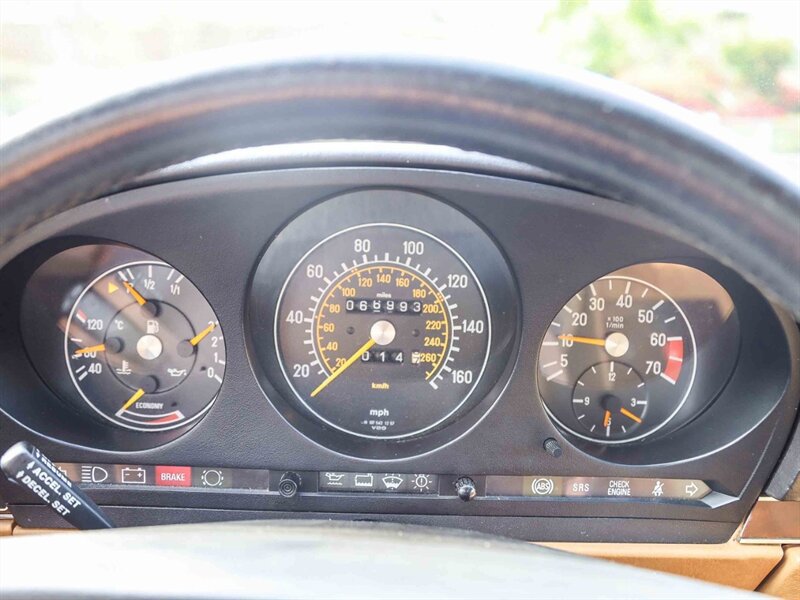 Used 1988 Mercedes-Benz 560 SL image 26