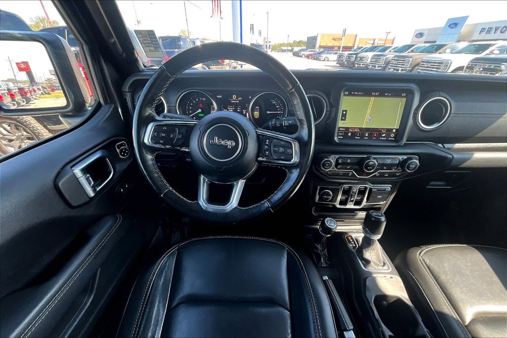 Used 2021 Jeep Wrangler Unlimited Sahara w/ Cold Weather Group AWD/4WD image 5