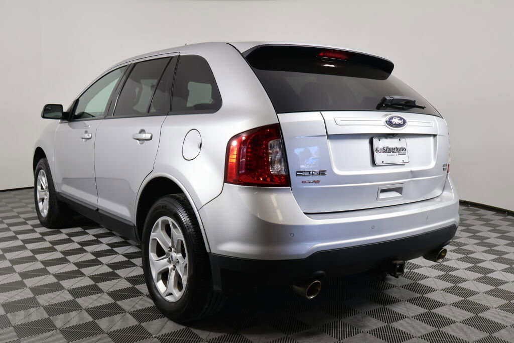 Used 2014 Ford Edge SEL w/ Equipment Group 205A AWD/4WD image 4