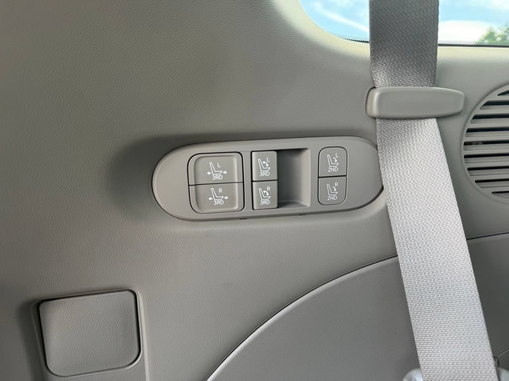 Certified 2026 Hyundai Palisade Limited AWD/4WD image 26