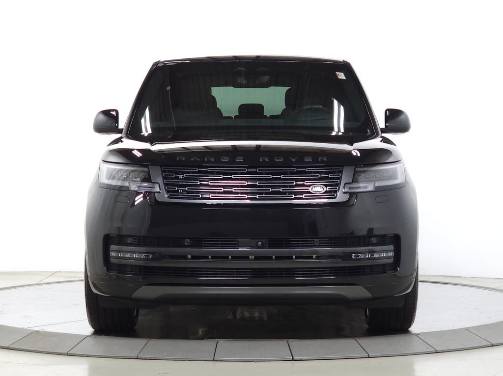 Certified 2026 Land Rover Range Rover SE AWD/4WD image 11