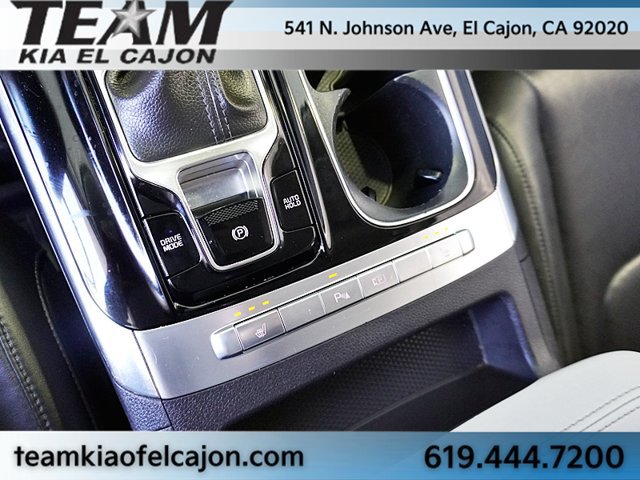 Certified 2024 Kia Carnival EX FWD image 44