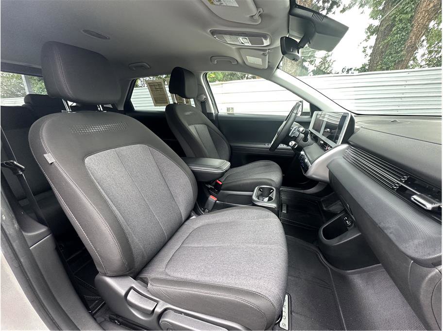 Used 2024 Hyundai Ioniq 5 SEL AWD/4WD image 4
