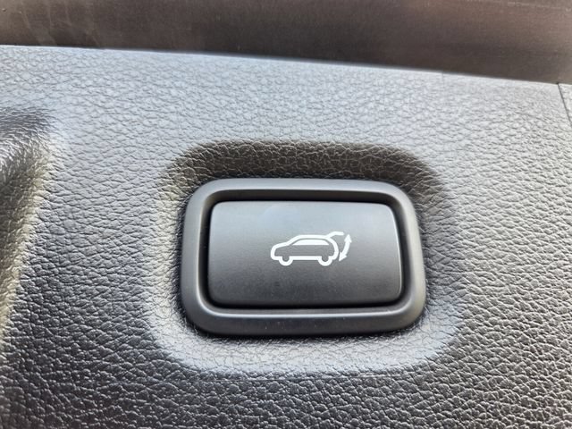 Used 2023 Hyundai Santa Fe Calligraphy FWD image 19