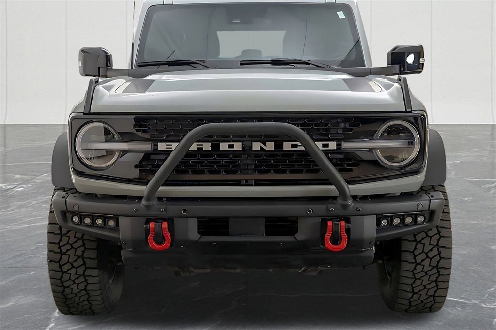 Used 2021 Ford Bronco First Edition image 3
