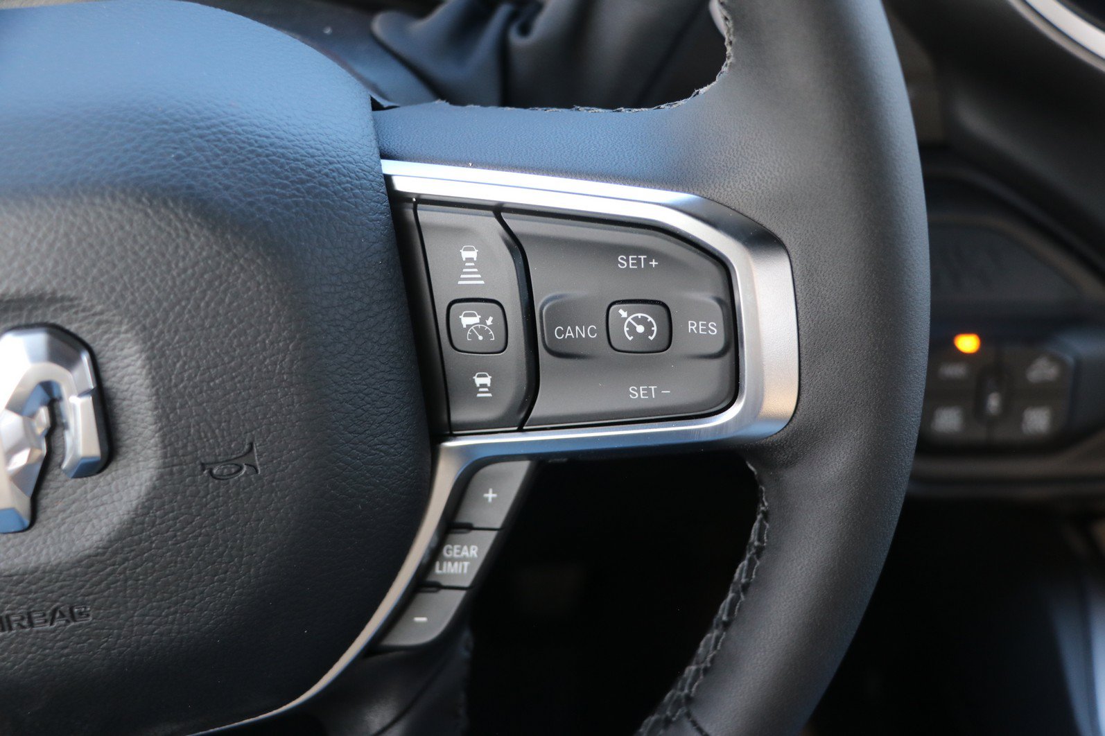 New 2026 RAM 2500 Big Horn AWD/4WD image 19