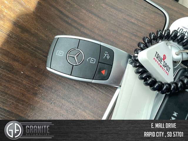 Used 2020 Mercedes-Benz GLC 300 4MATIC Coupe image 31