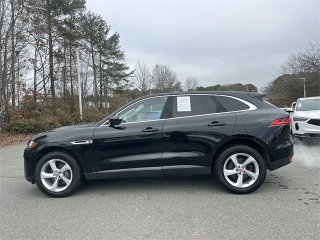 Used 2020 Jaguar F-PACE image 2