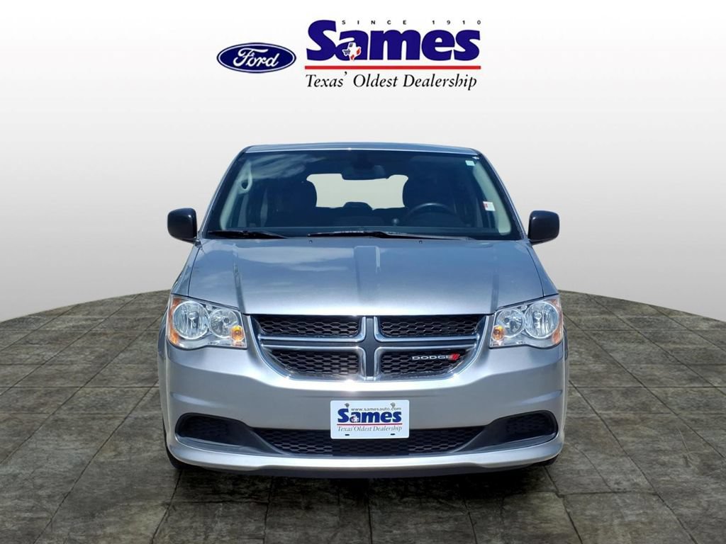 Used 2018 Dodge Grand Caravan SE w/ UConnect Hands-Free Group FWD image 8