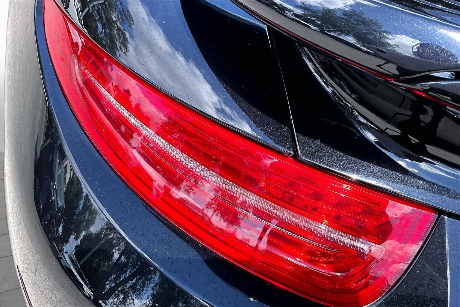 Used 2015 Porsche 911 Turbo AWD/4WD image 27