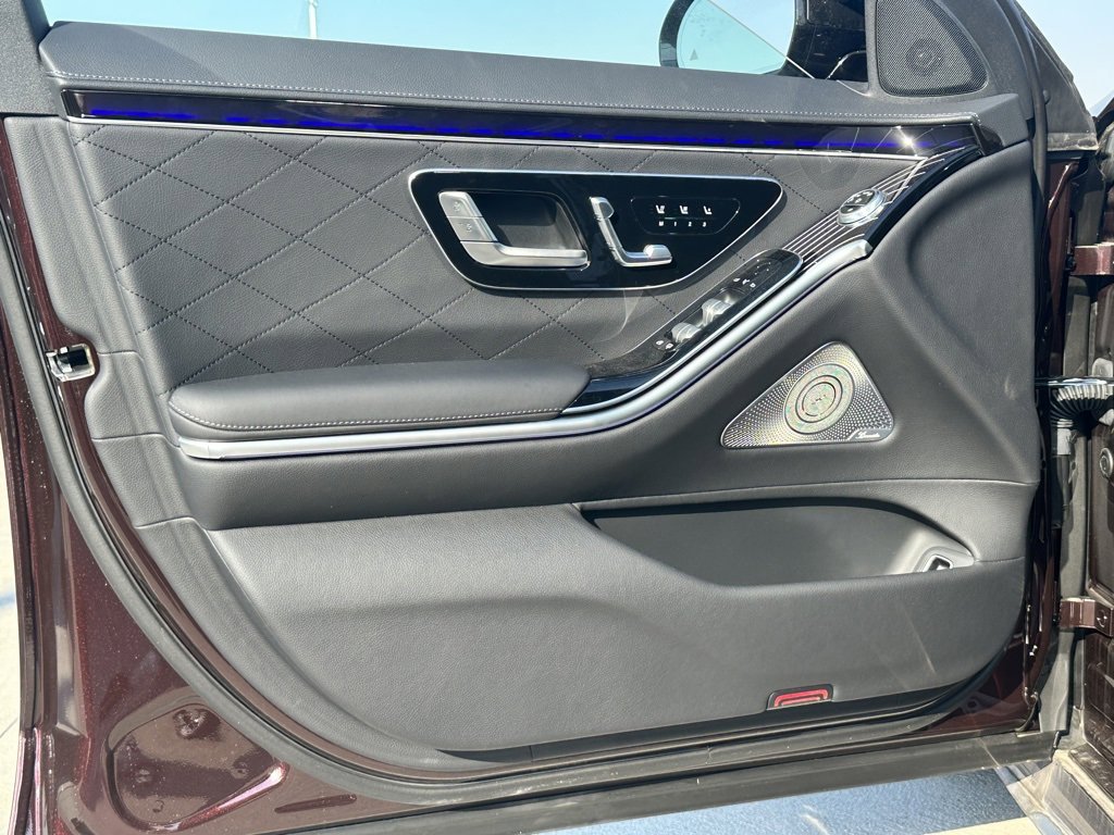 Used 2024 Mercedes-Benz S 580 4MATIC Sedan image 19