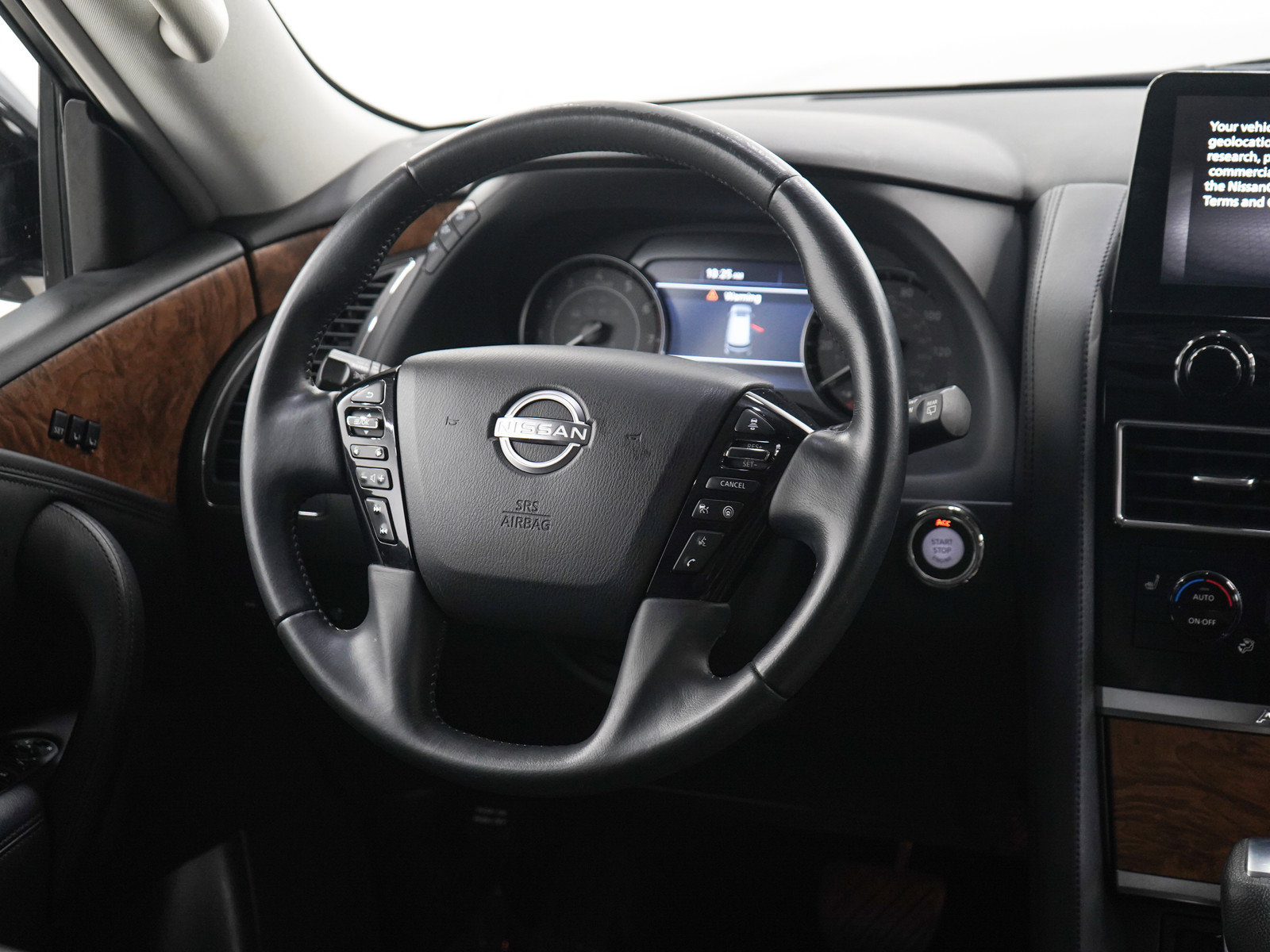 Used 2021 Nissan Armada SL w/ Captain's Chairs Package AWD/4WD image 15