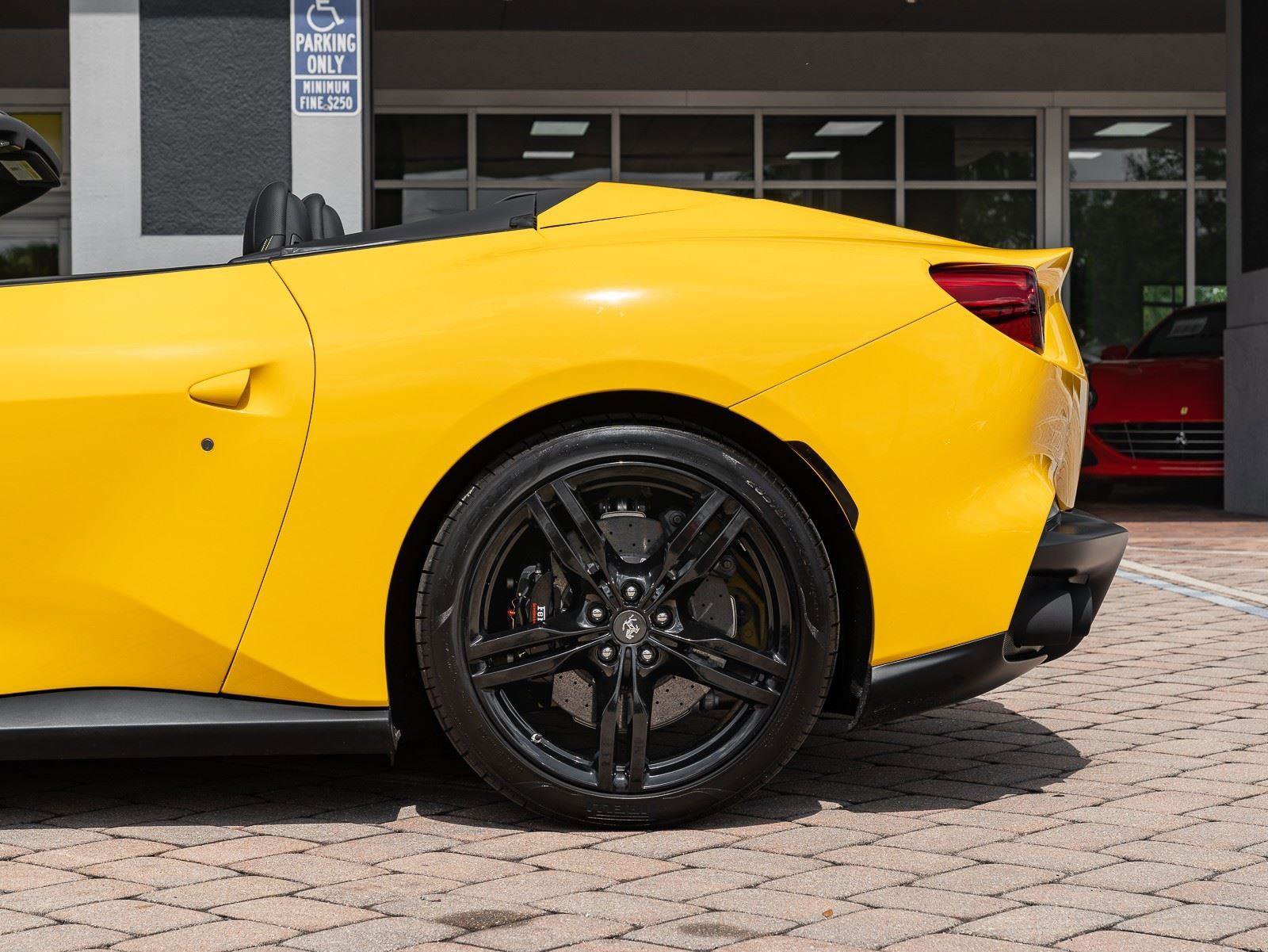 Used 2022 Ferrari Portofino M image 14