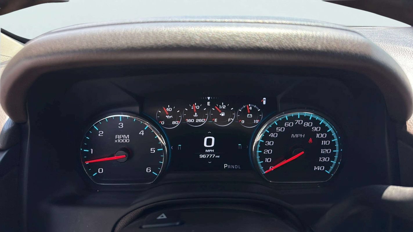 Used 2018 Chevrolet Tahoe Premier AWD/4WD image 11