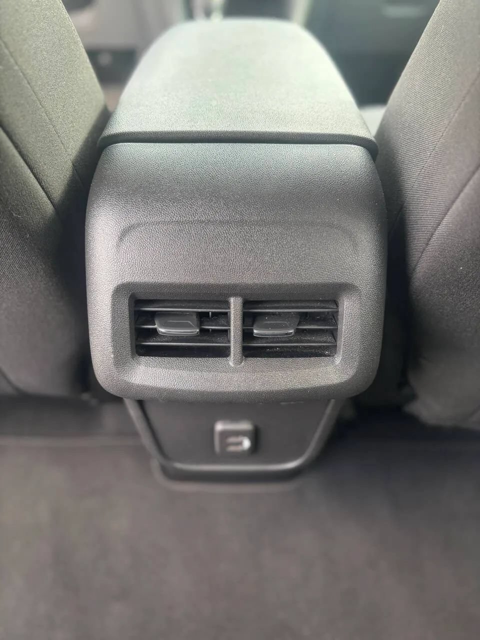 Used 2022 Chevrolet Equinox LT w/ Driver Convenience Package FWD image 15