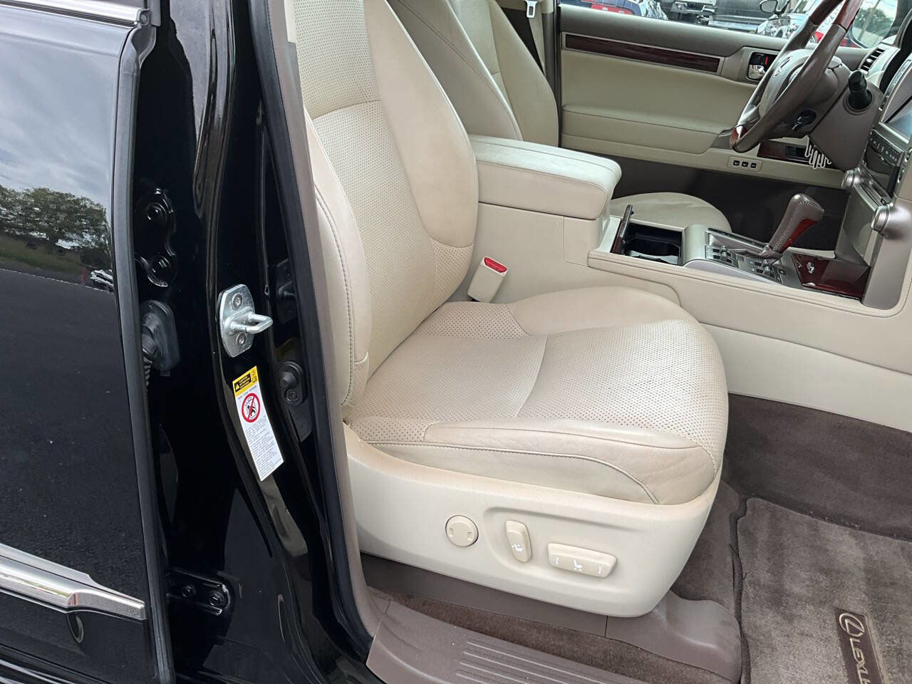 Used 2011 Lexus GX 460 Premium image 38
