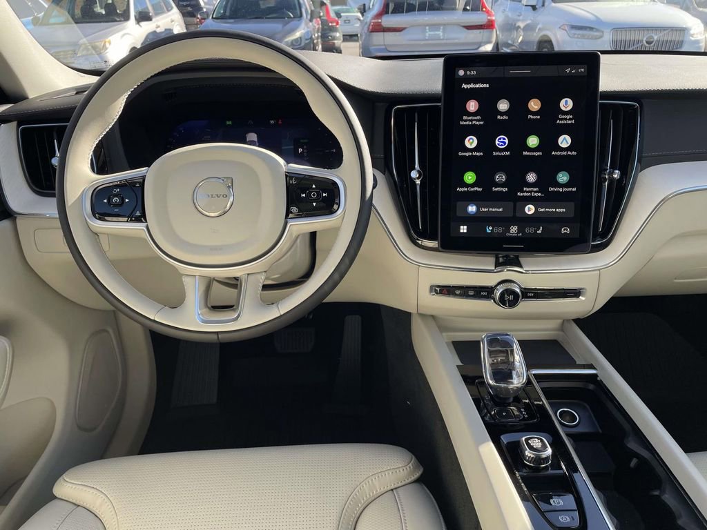 New 2026 Volvo XC60 T8 Ultra w/ Protection Package Premier image 4