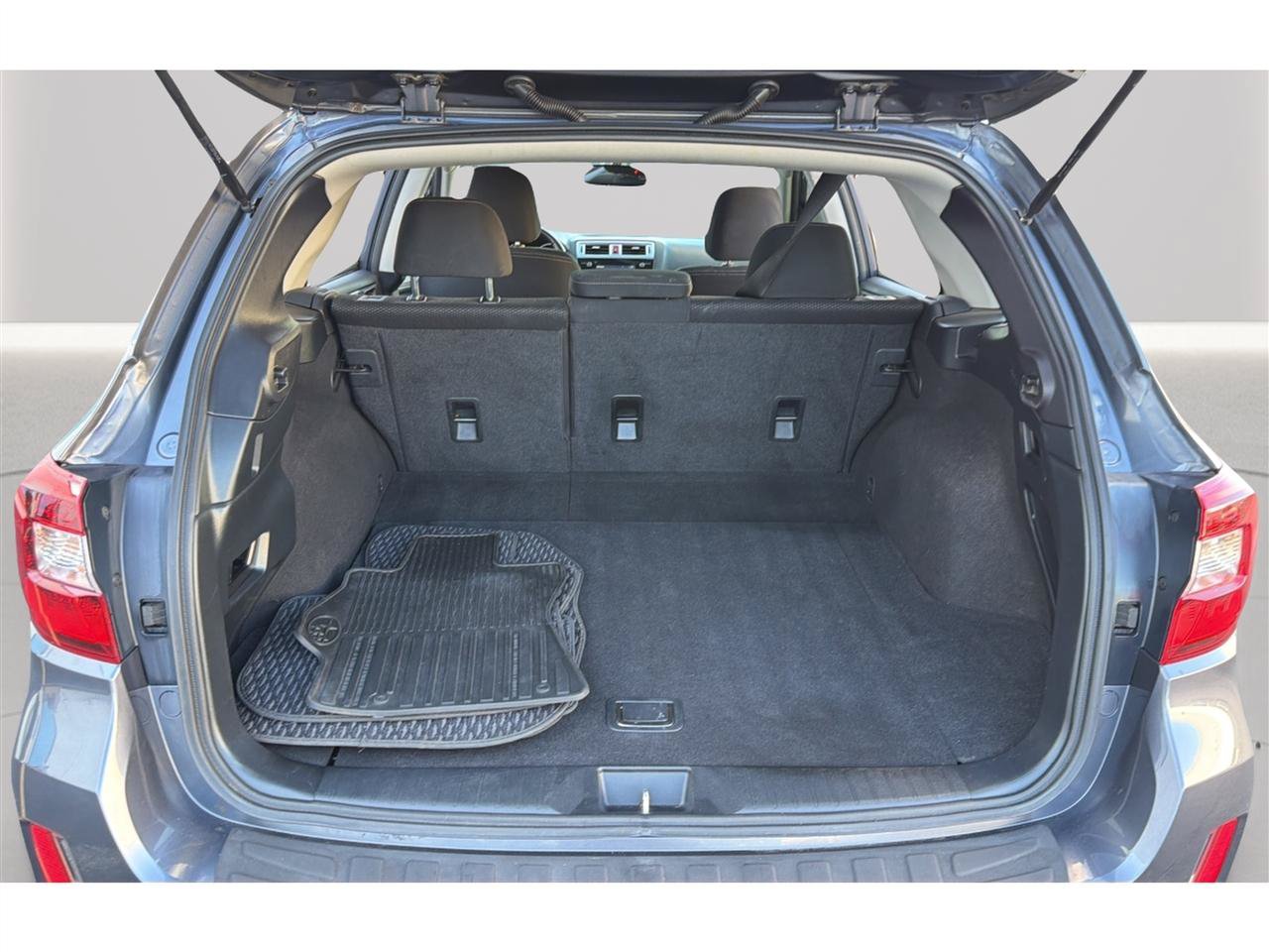 Used 2015 Subaru Outback 2.5i Premium AWD/4WD image 29