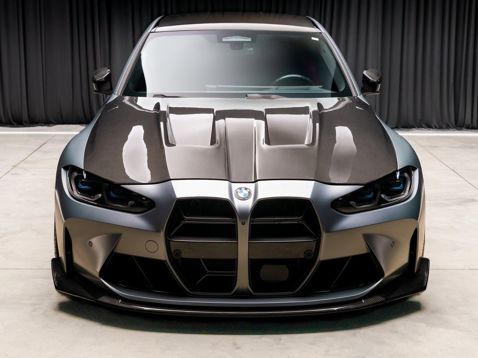 Used 2023 BMW M3 Competition w/ M Carbon Exterior Package image 9