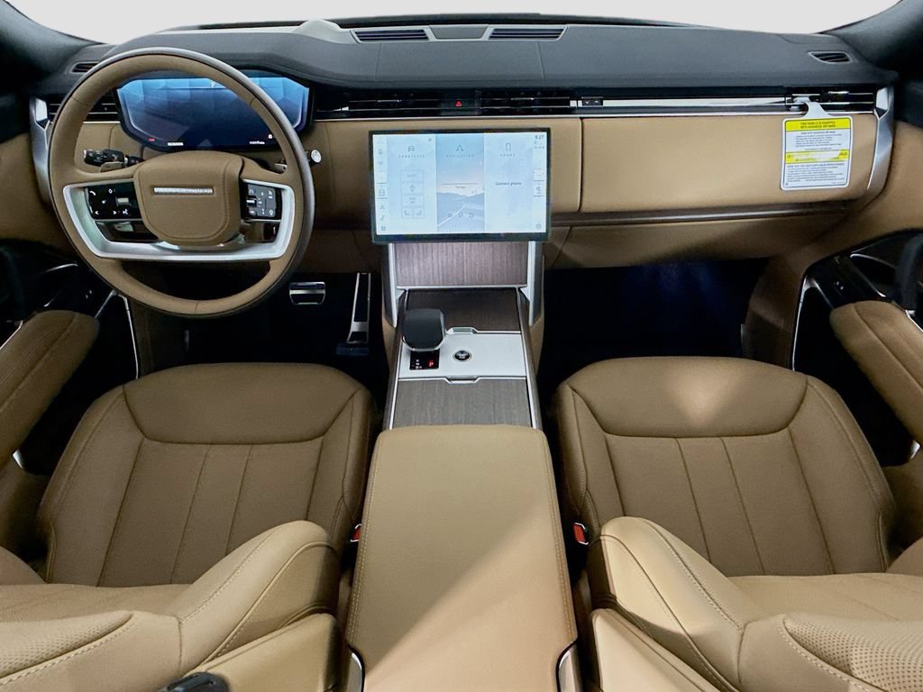 New 2026 Land Rover Range Rover Long Wheelbase SE AWD/4WD image 14