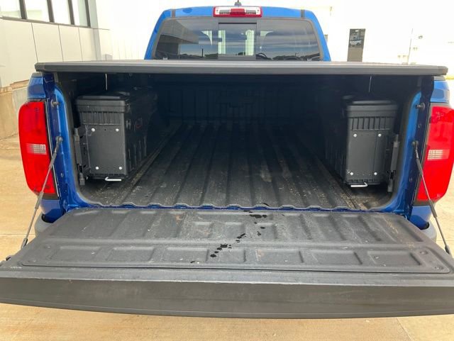 Used 2018 Chevrolet Colorado Z71 AWD/4WD image 32