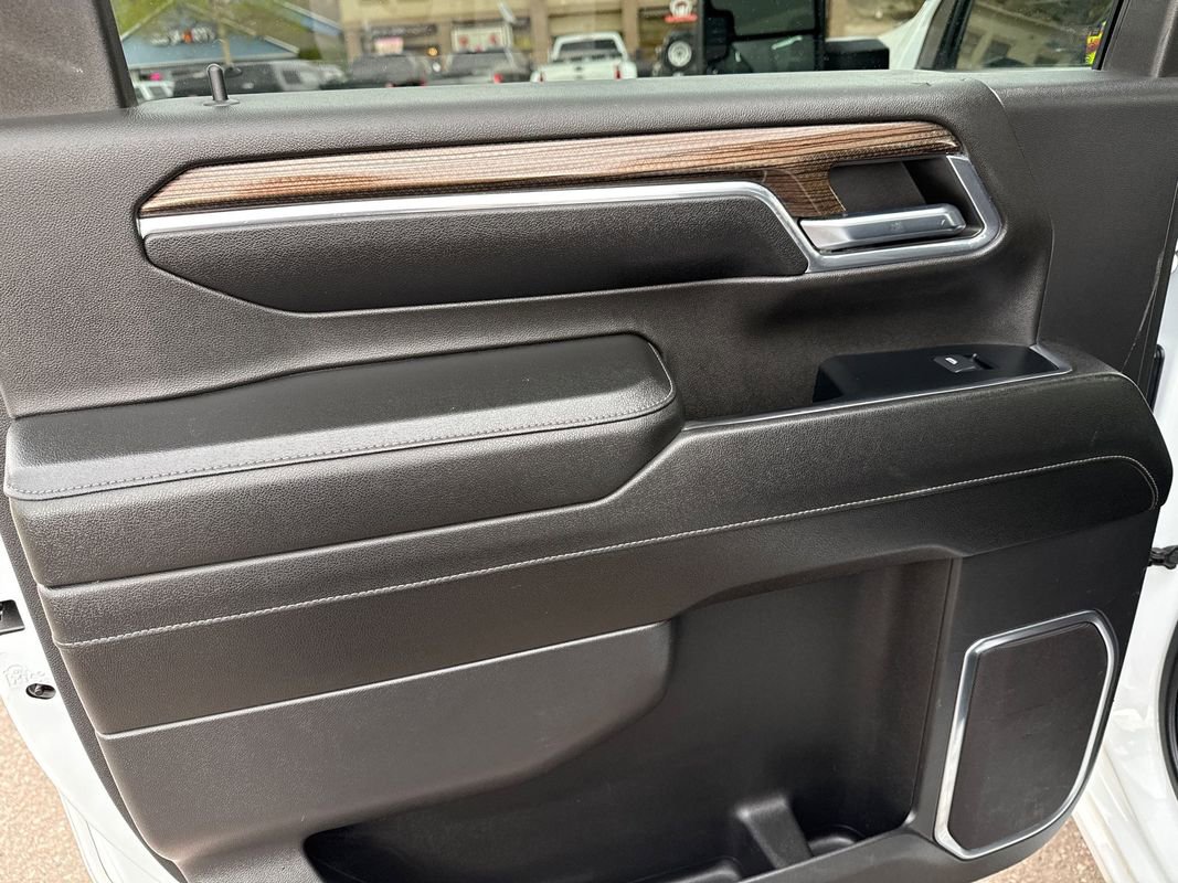 Used 2024 Chevrolet Silverado 2500 LT image 29