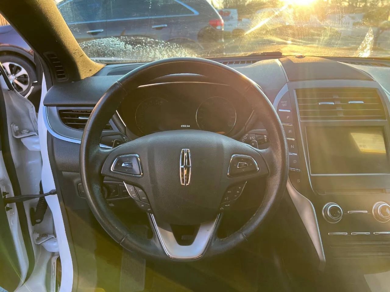 Used 2017 Lincoln MKC Premiere FWD image 17