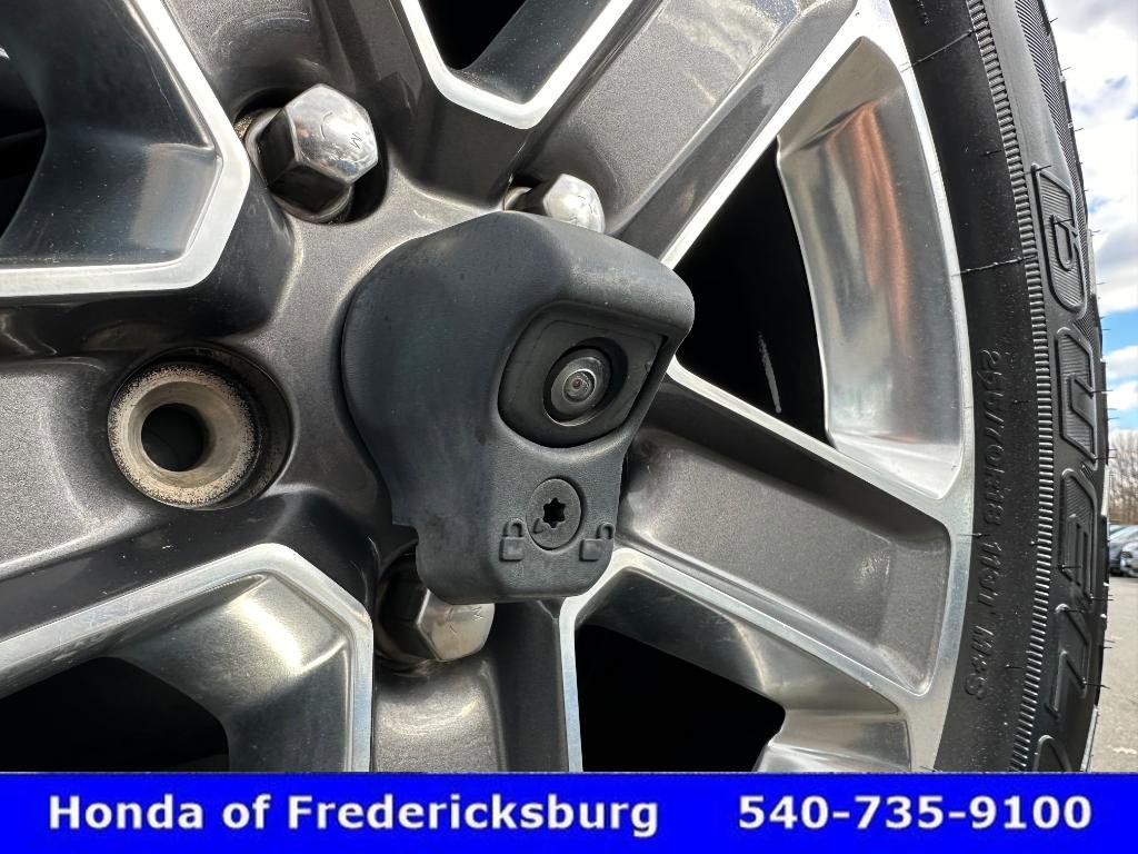 Used 2020 Jeep Wrangler Unlimited Sahara image 10