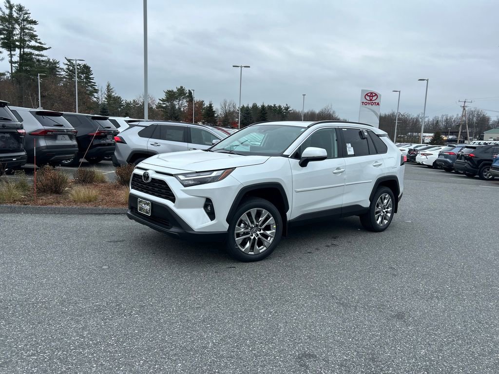New 2025 Toyota RAV4 XLE Premium w/ Weather Package